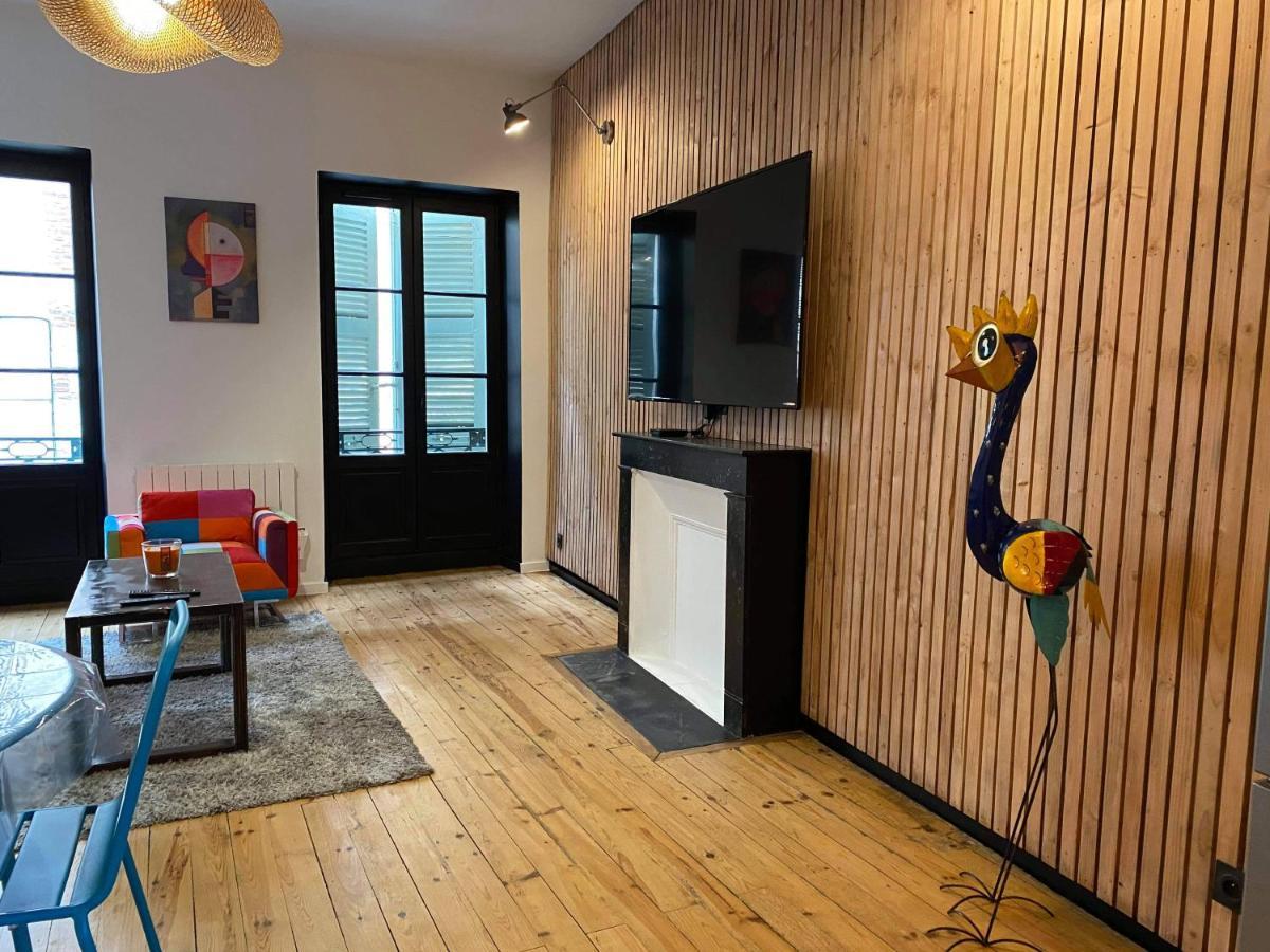 60 M2 Au Coeur Du Centre Ville كاهورْ المظهر الخارجي الصورة
